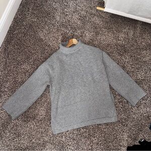 H&M Light Gray Knit Turtleneck